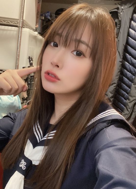 橘內日向