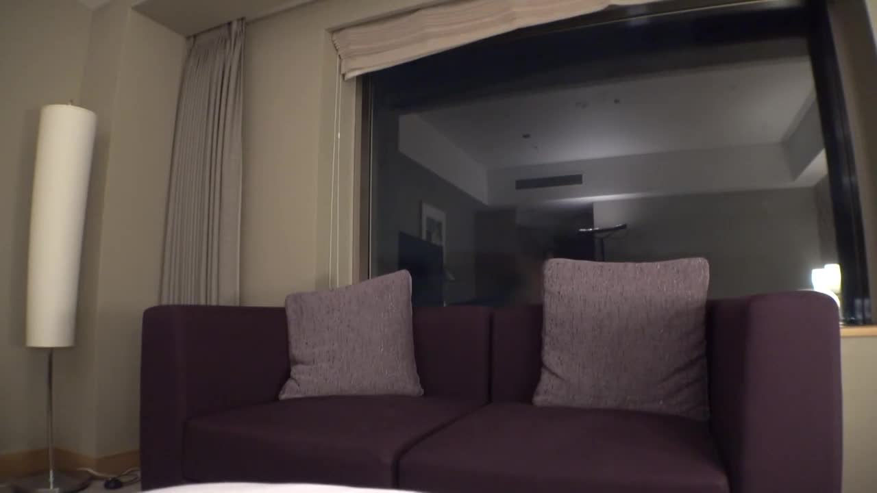 <對有男朋友的六本木高級女主人的大量中出NTR> 這次要睡的女朋友是來自六本木的超高級女主人。當我以她美麗的氣場和風度邀請她參加AV時，我想搬到六本木的黃金地段+我想出售我作為女主人的名字！於是，我決定上節目…... - AV大平台 - 中文字幕，成人影片，AV，國產，線上看