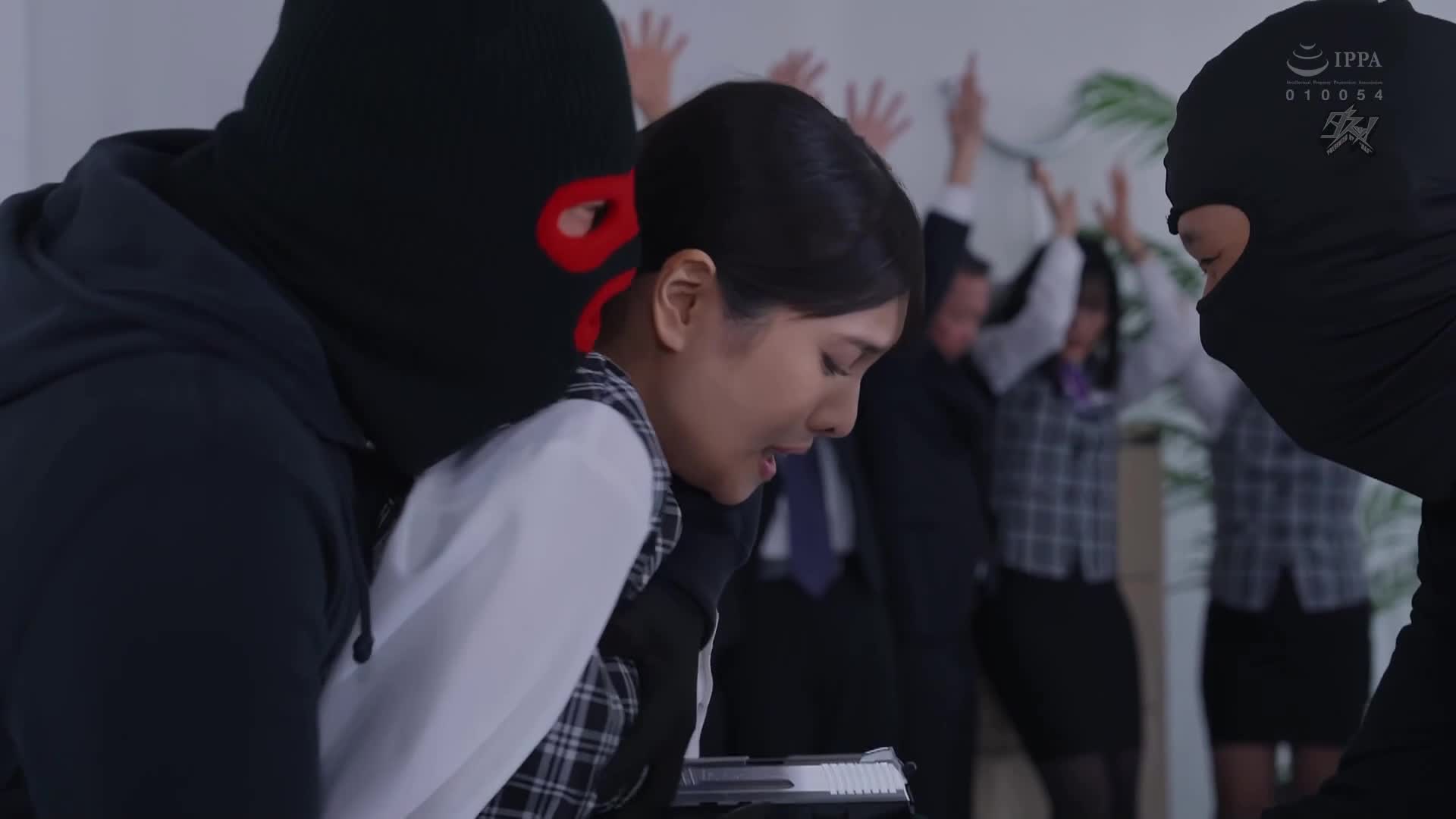[AI解碼版]所有人都羨慕的我巨乳妻，理智喪失的銀行強盗整天進行深喉口交。花衣椿 - AV大平台 - 中文字幕，成人影片，AV，國產，線上看