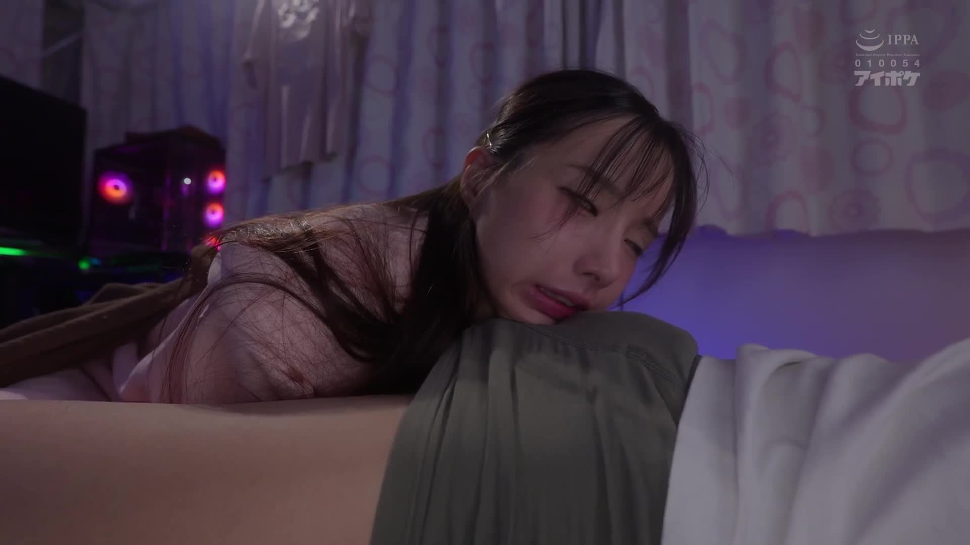 即使有一些讓人討厭的事情，佐佐木紗希還是說：「我和網路上認識的宅男美少女遊戲玩家在一起，只有我是她的現實朋友，我們進行了一場荒誕的性愛遊戲。」 - AV大平台 - 中文字幕，成人影片，AV，國產，線上看