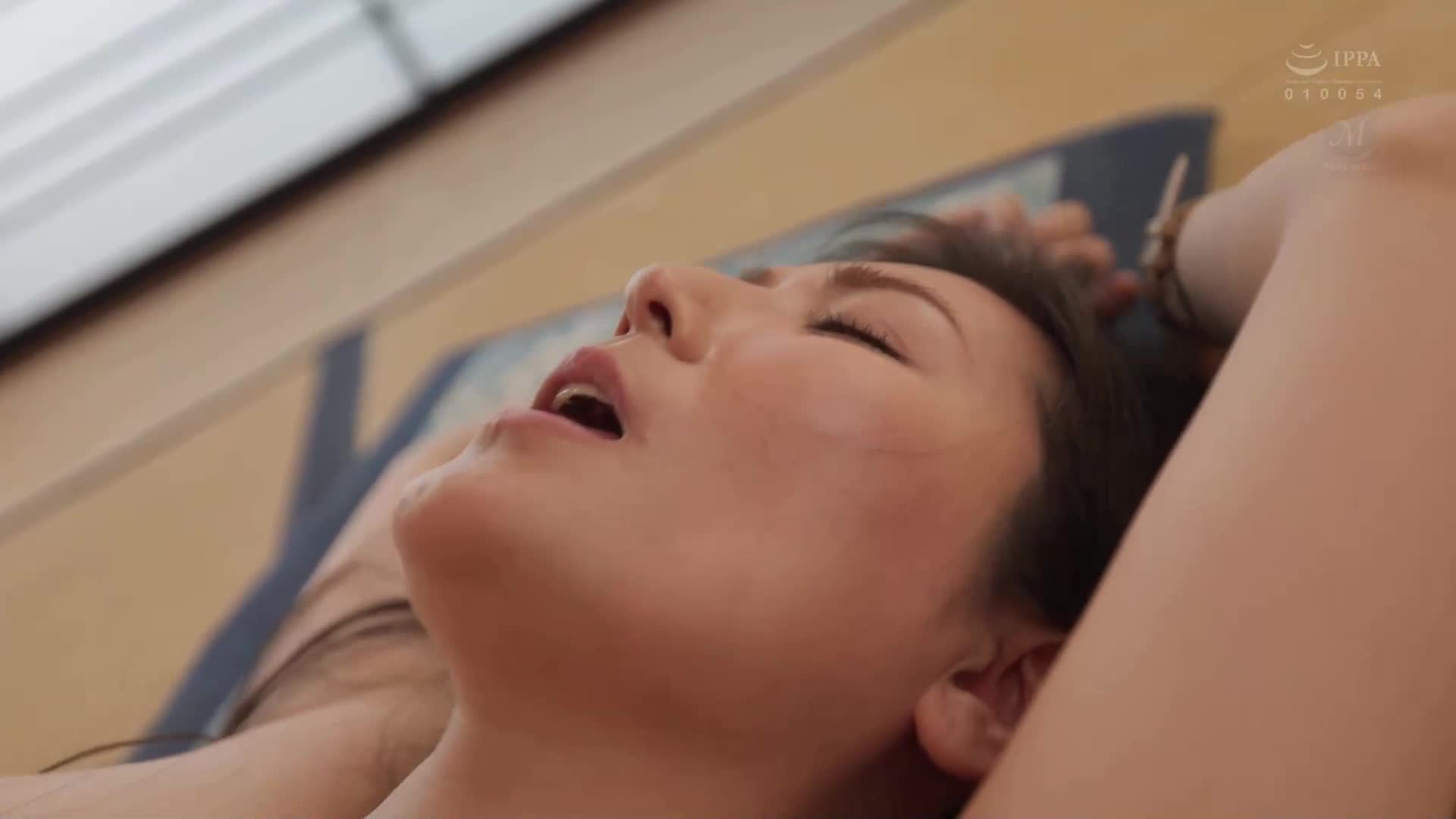 [AI解碼版]《系列累計30萬下載！！》 原作：HGT實驗室 自治會的人妻非常H。真人版 誘惑著處男的人妻們解苦＆壓倒性的誘惑淫態完整版再次實景化！！ - AV大平台 - 中文字幕，成人影片，AV，國產，線上看