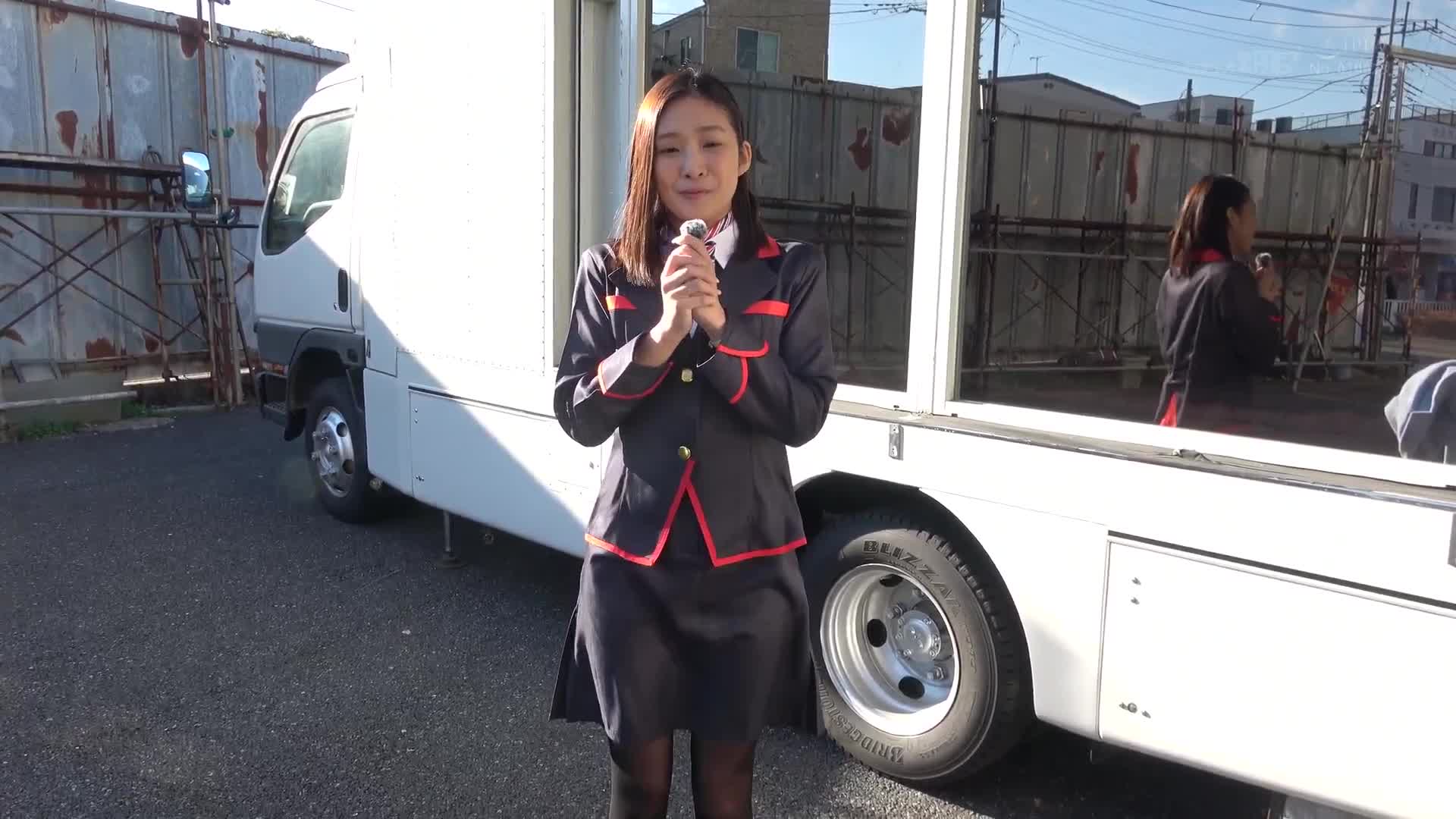 魔法鏡號 現役空姐接受SOD式性騷擾講習！現役空姐們即便被摸黑色絲襪的屁股，能以專業態度應對嗎？？前後飛行期間的溫柔空姐限定in蒲田 - AV大平台 - 中文字幕，成人影片，AV，國產，線上看