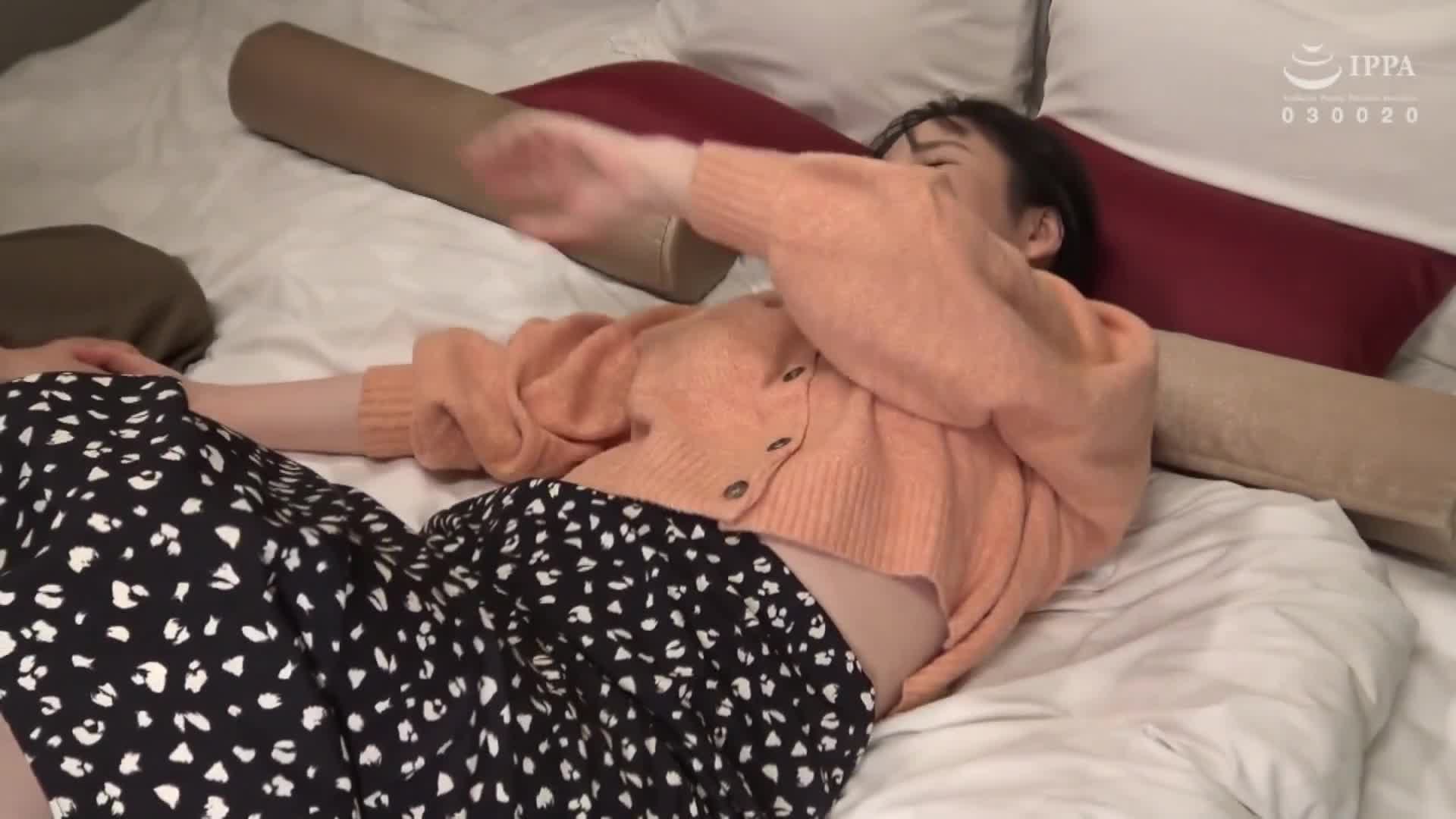 我向朋友的熟女下跪拜許「請讓我上你！！」【二】 - AV大平台 - 中文字幕，成人影片，AV，國產，線上看