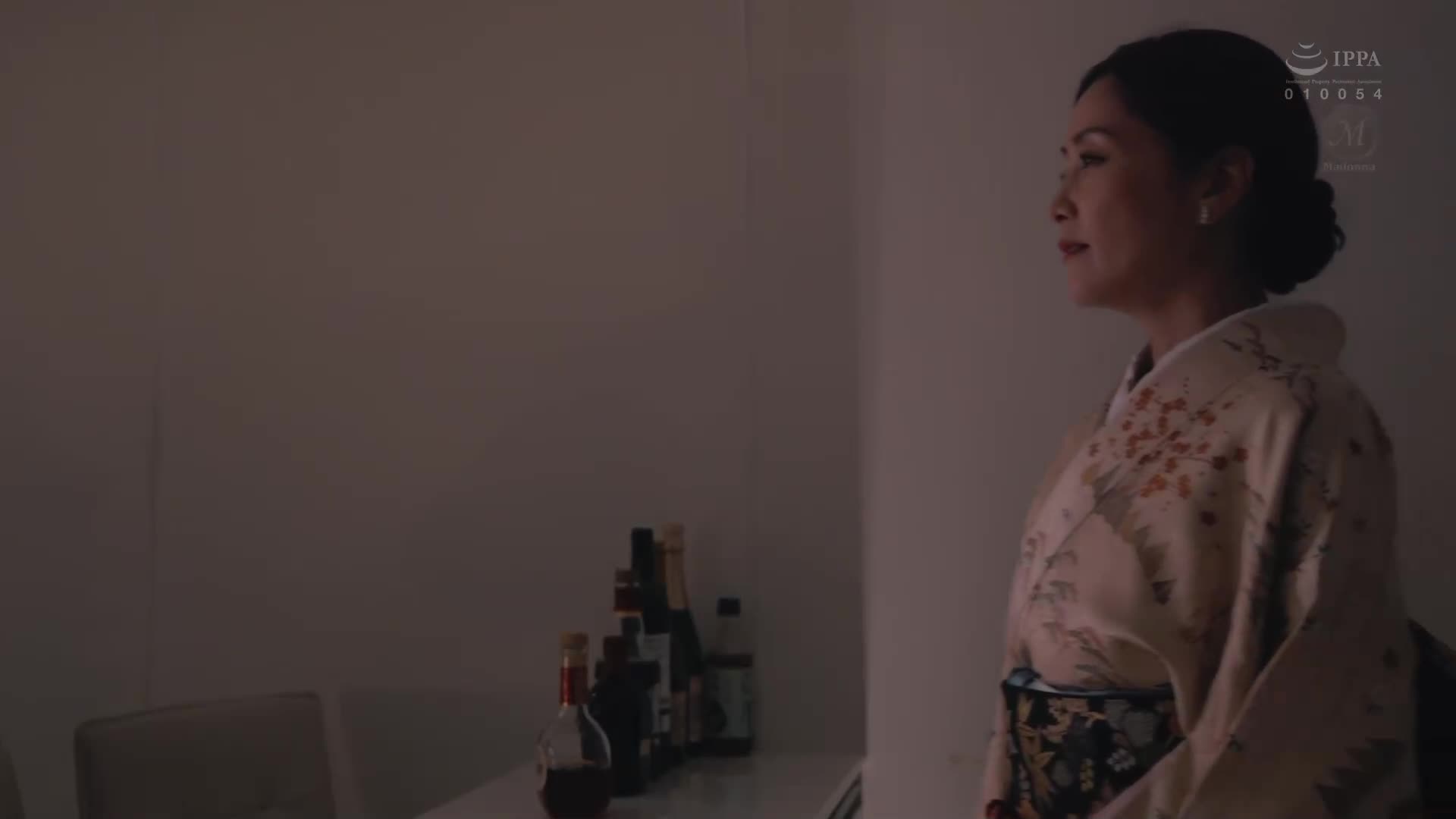 [AI解碼版]高級俱樂部的人妻，在太客的汗水和體液中沾滿，關店後的內射枕頭生意-。古東真理子 - AV大平台 - 中文字幕，成人影片，AV，國產，線上看