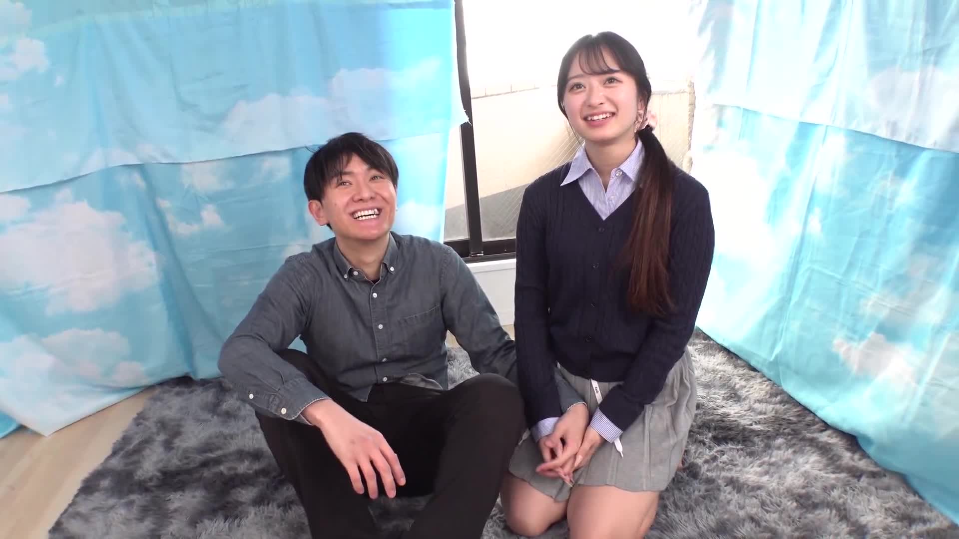 魔法鏡裡的愛人//可愛男友素人女孩跟處男男孩一起進行脫衣扭扭遊戲ww，贏了就有100萬日元的獎金//輸了就會進行生肉筆下初次性行為！！「再也…不能脫了…動不了了…」害羞地露出所有部位的性感姿態對著處男陰莖瞄準直射！… - AV大平台 - 中文字幕，成人影片，AV，國產，線上看