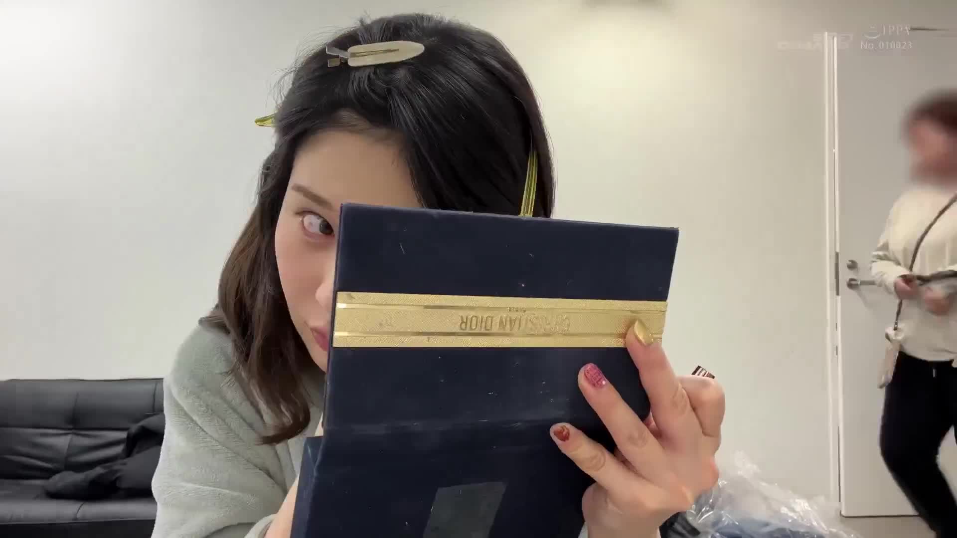 優梨舞奈 退休 9年的女演員生涯 全心投入向您呈現的最終篇章≪最後一局≫ - AV大平台 - 中文字幕，成人影片，AV，國產，線上看