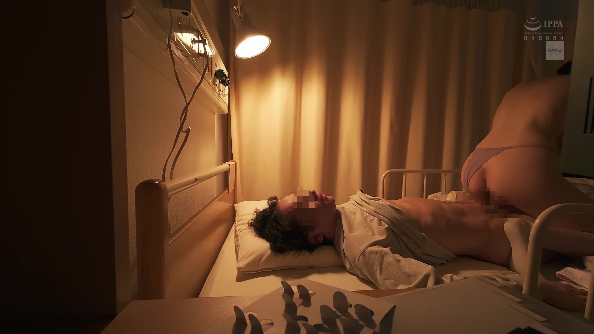 深夜、傳聞中可以聽到喘息聲的粉紅病院，以患者身份潛入採訪―。 - AV大平台 - 中文字幕，成人影片，AV，國產，線上看
