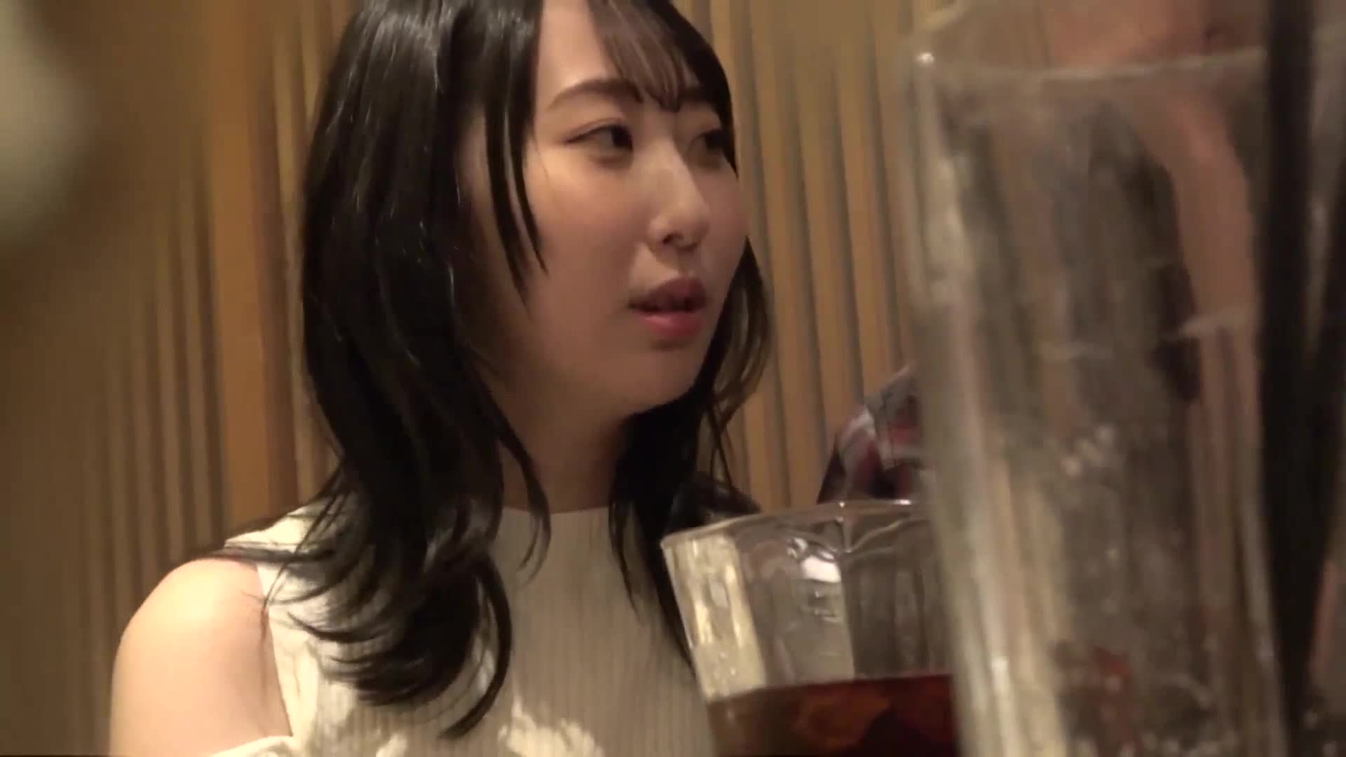 等等，這不是美人計吧？ ？你會讓我這麼做？ ？什麼，生吃？ ？總覺得這裡面有點蹊蹺，哈哈 - AV大平台 - 中文字幕，成人影片，AV，國產，線上看
