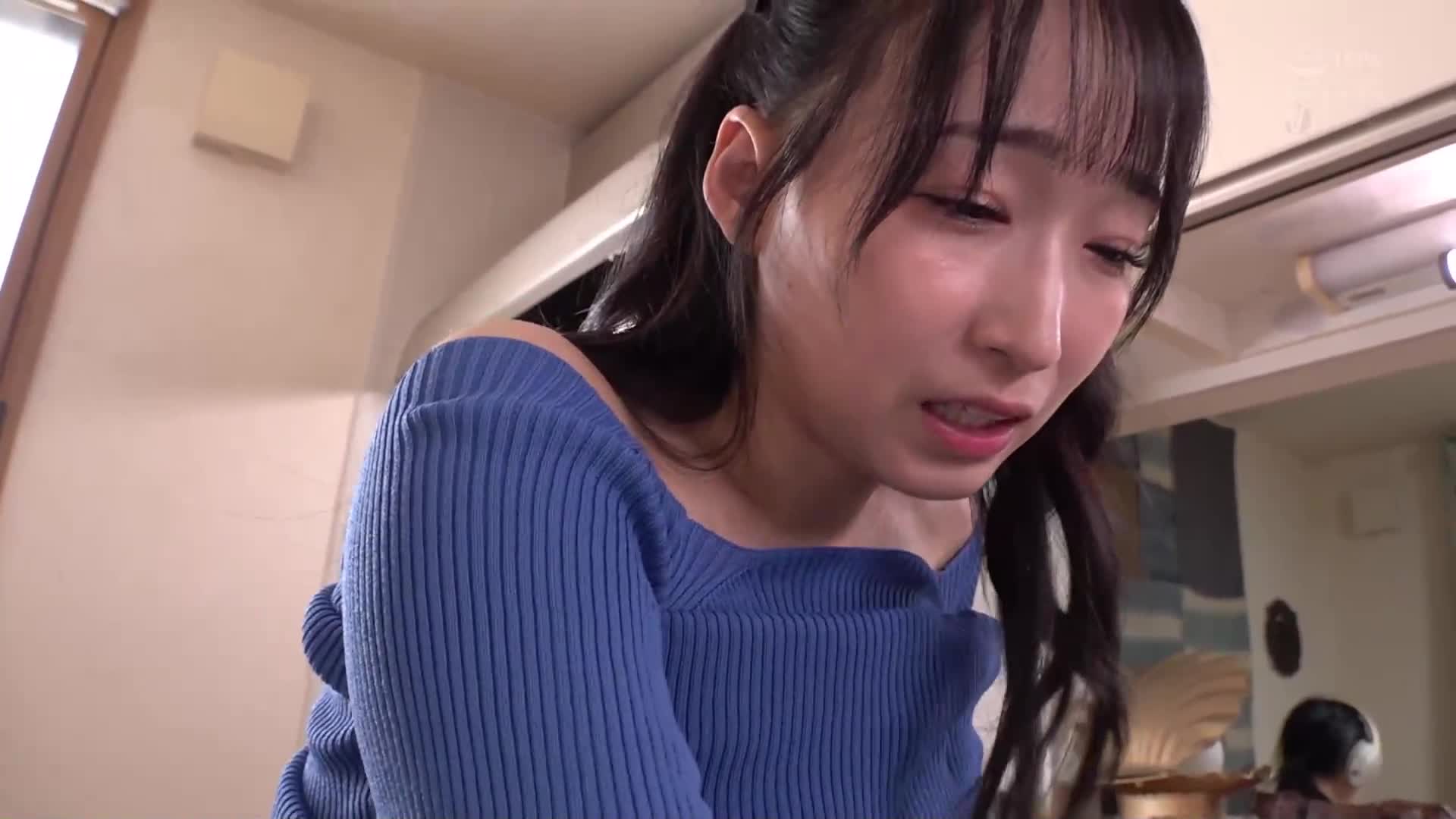 [AI解碼版]雖然妻在身邊...姐姐與家庭內的不倫 我會聽到的偷偷的淫語和密切的騎乘姿勢變成痴女。蓮實克蕾兒 - AV大平台 - 中文字幕，成人影片，AV，國產，線上看