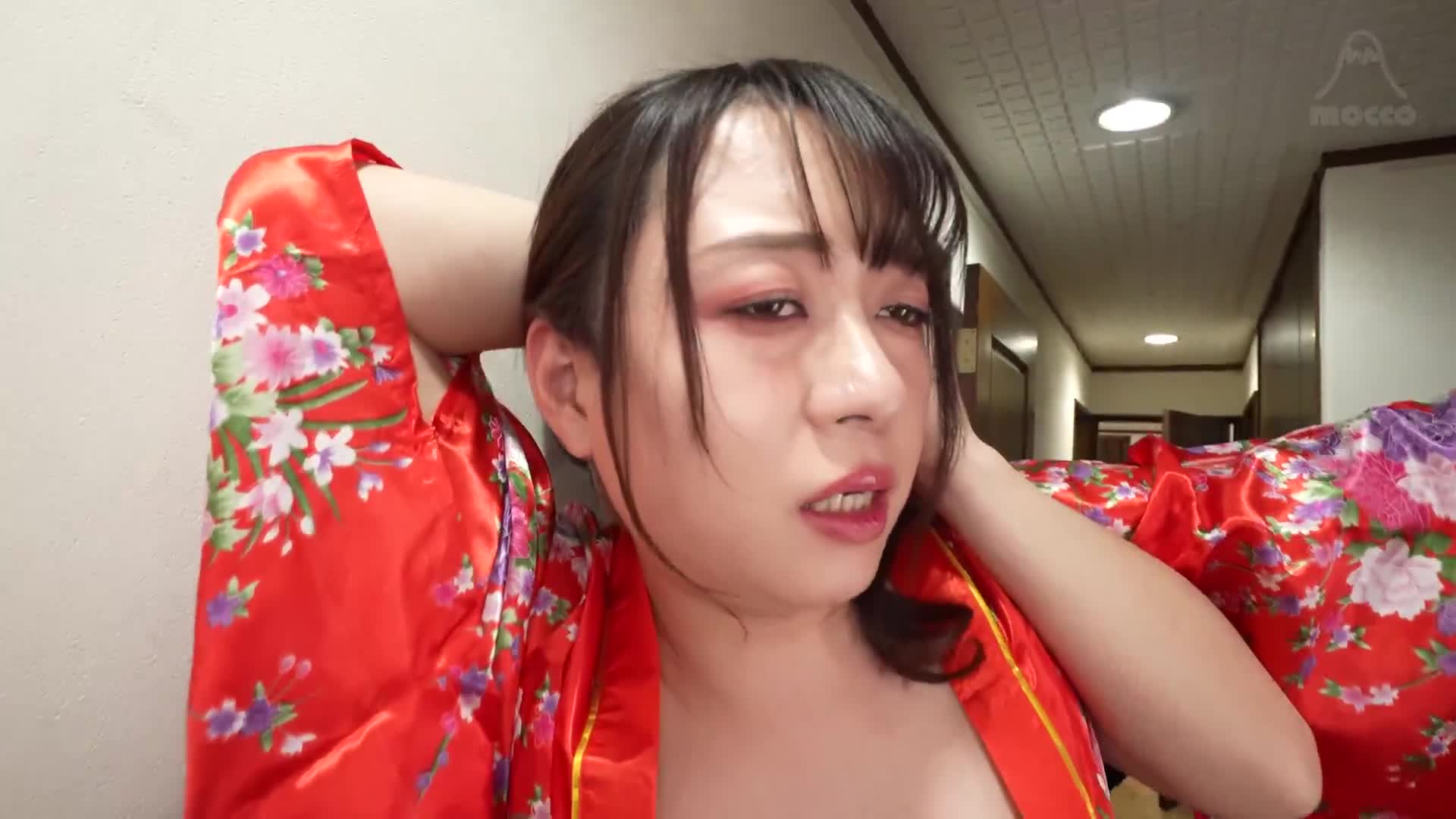 即使是最強的美少女，也要用說教和手交弄得她尿尿，才讓她懂得潮噴，在令人理解後我們進入了以甜蜜愛戀為基礎的中出肛交關係。音無結那 - AV大平台 - 中文字幕，成人影片，AV，國產，線上看
