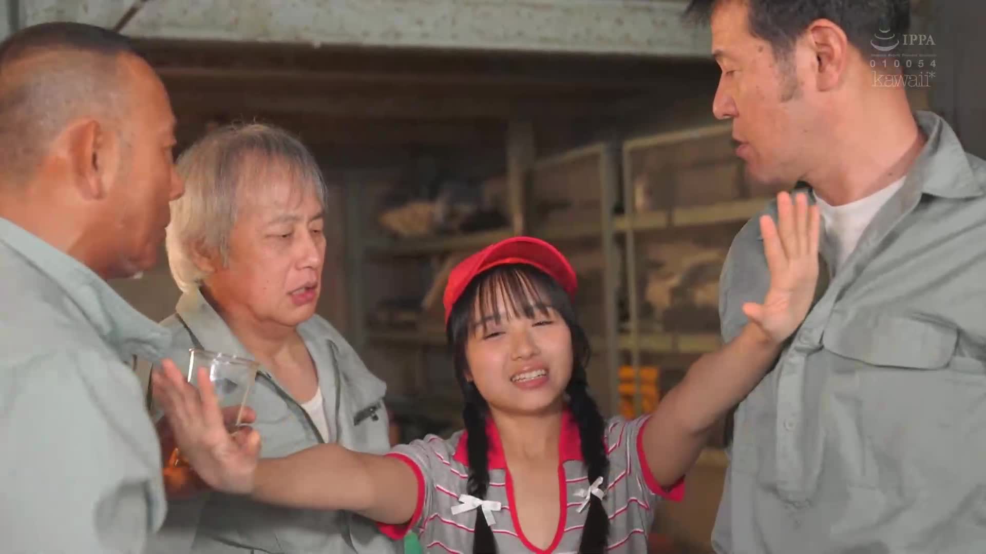 [AI解碼版]我想為啤酒倒杯...。太可愛的啤酒小姐被討厭的客人求助，最後被耍弄並墜落的命運。白月美 - AV大平台 - 中文字幕，成人影片，AV，國產，線上看